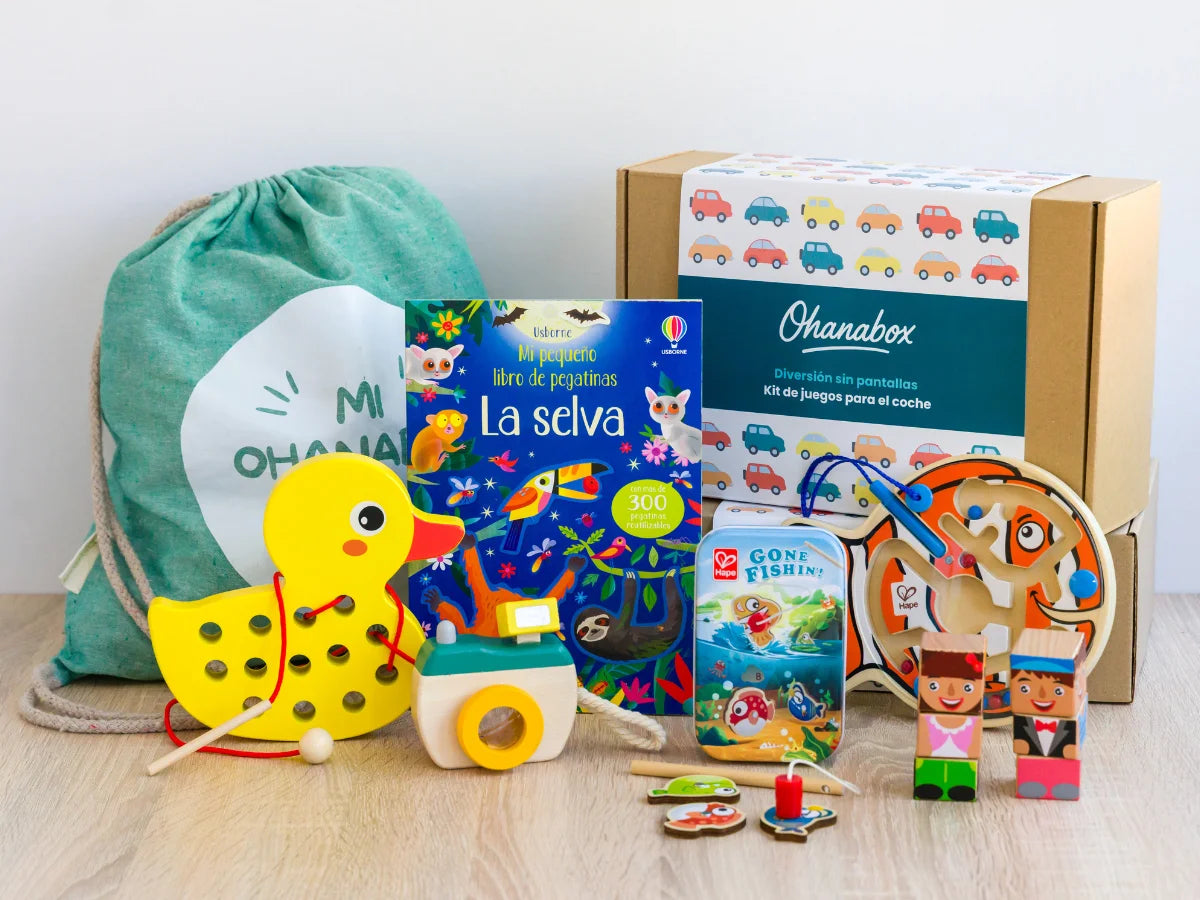 Kit de juegos para el coche (2-3 años)
